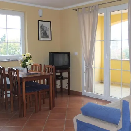 Annadora Gasthuis Brseč