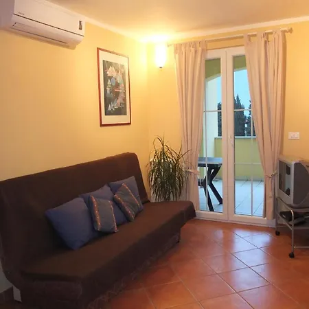 Annadora Pensjonat Brseč